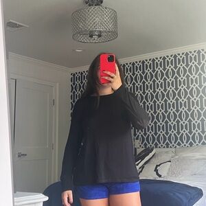Zara Black Long Sleeve Women's Tee